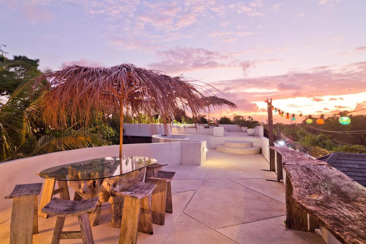 Sannyas Boutique Hotel Uluwatu  Exterior photo