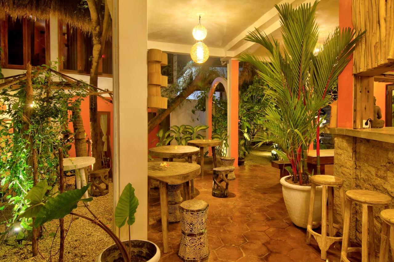 Sannyas Boutique Hotel Uluwatu  Exterior photo