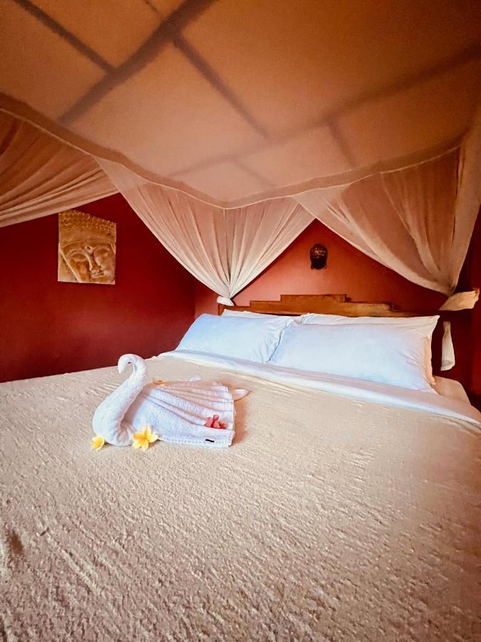 Sannyas Boutique Hotel Uluwatu  Exterior photo